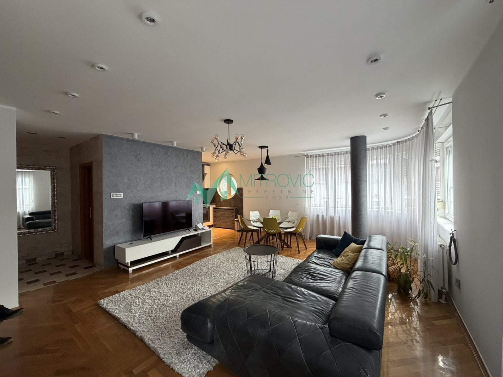 Stan Prodaja Novi Sad  161 m2