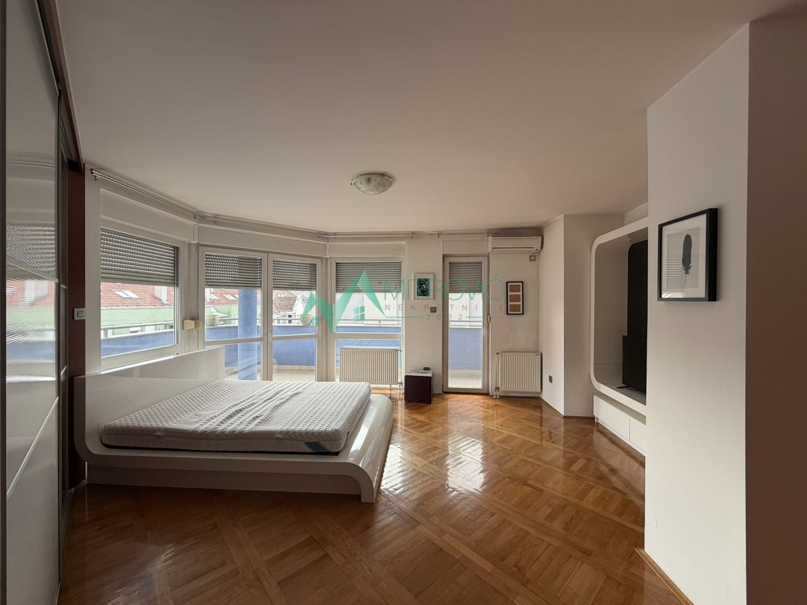 Stan Prodaja Novi Sad  161 m2