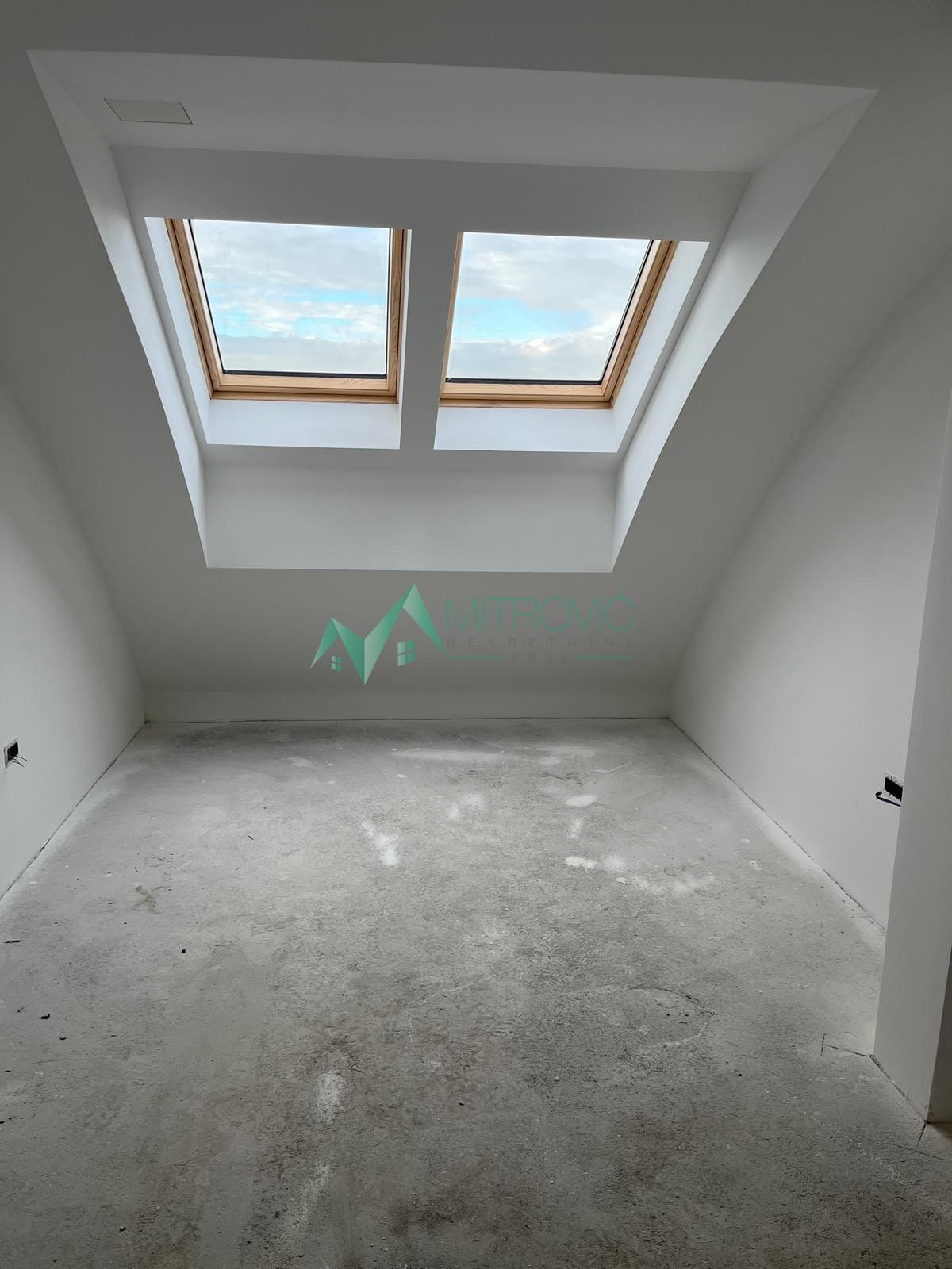 Stan Prodaja Novi Sad  122 m2
