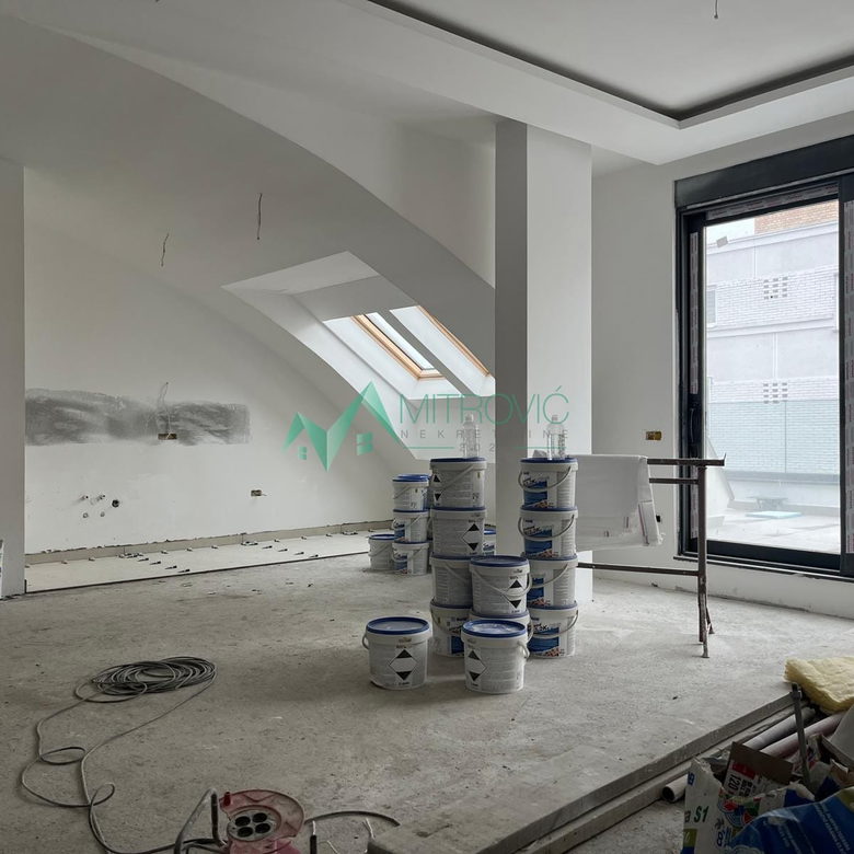 Stan Prodaja Novi Sad  122 m2