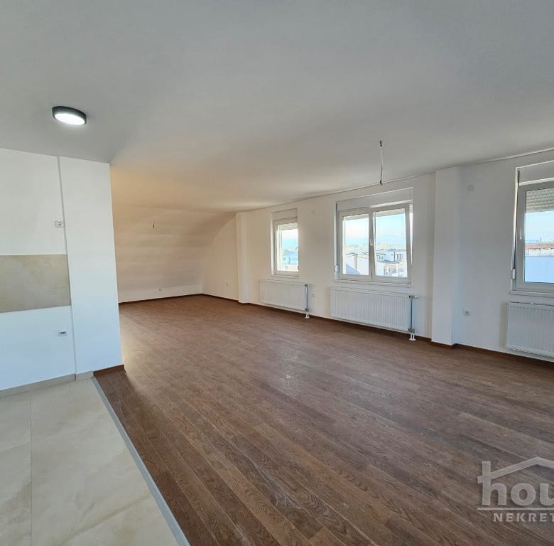 Višesoban stan na prodaju, Telep, Novi Sad, 208m², 352.000 €