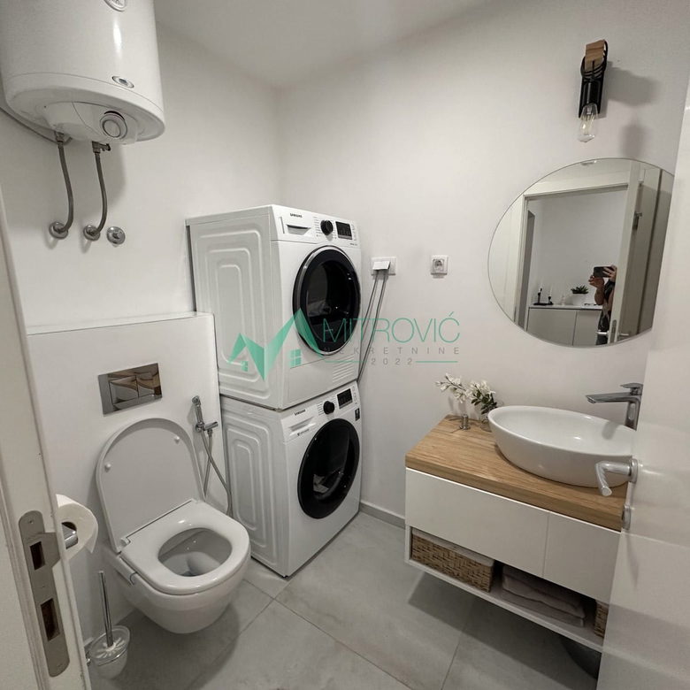 Stan Prodaja Novi Sad  94 m2