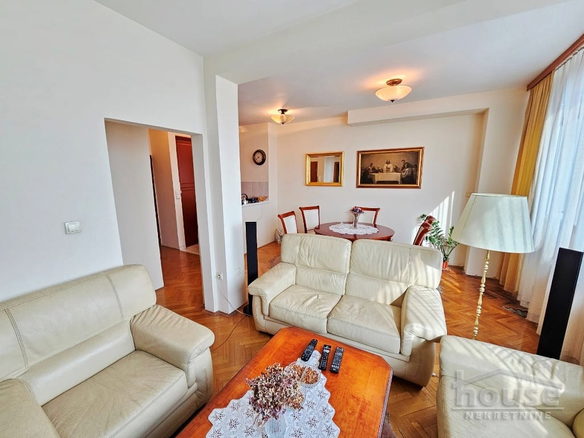 Stan Prodaja Novi Sad  148 m2
