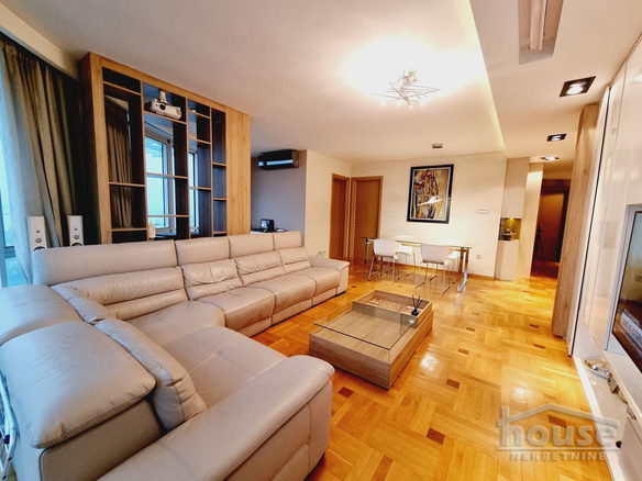 Stan Prodaja Novi Sad  120 m2
