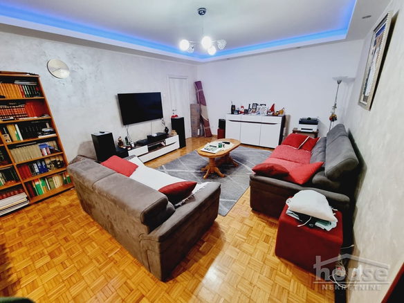 Stan Prodaja Novi Sad  95 m2