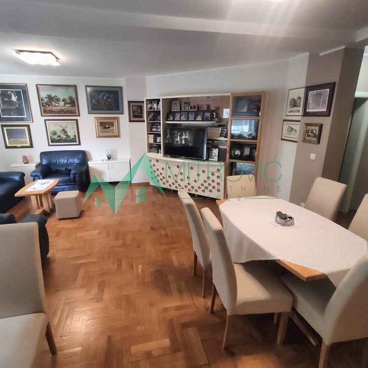 Stan Prodaja Novi Sad  112 m2