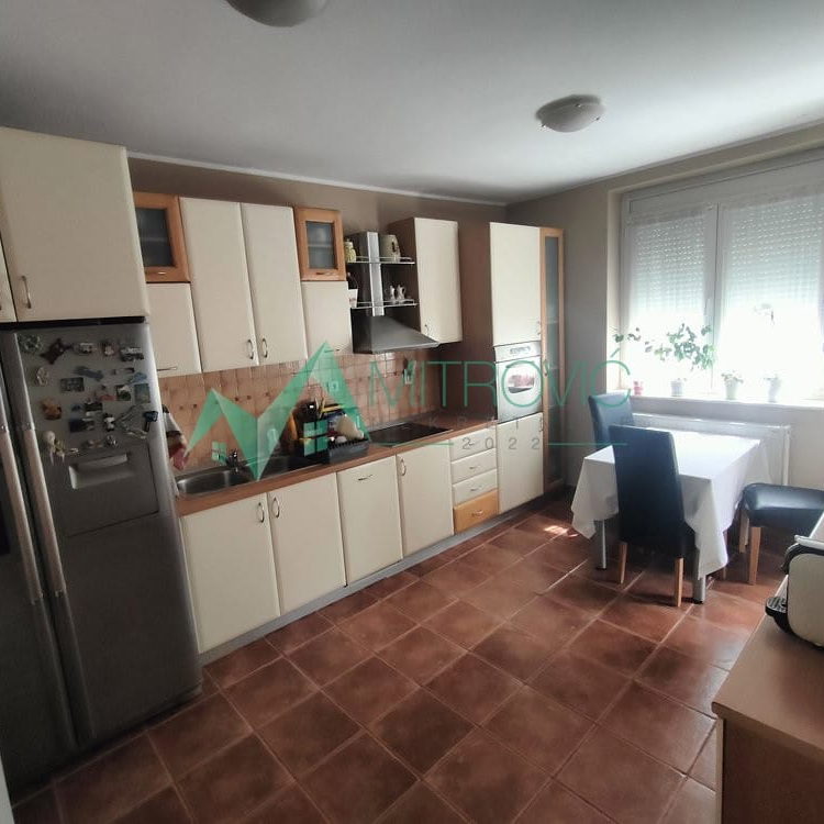 Stan Prodaja Novi Sad  112 m2