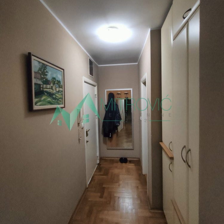 Stan Prodaja Novi Sad  112 m2