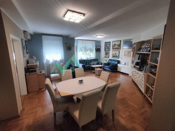 Stan Prodaja Novi Sad  112 m2