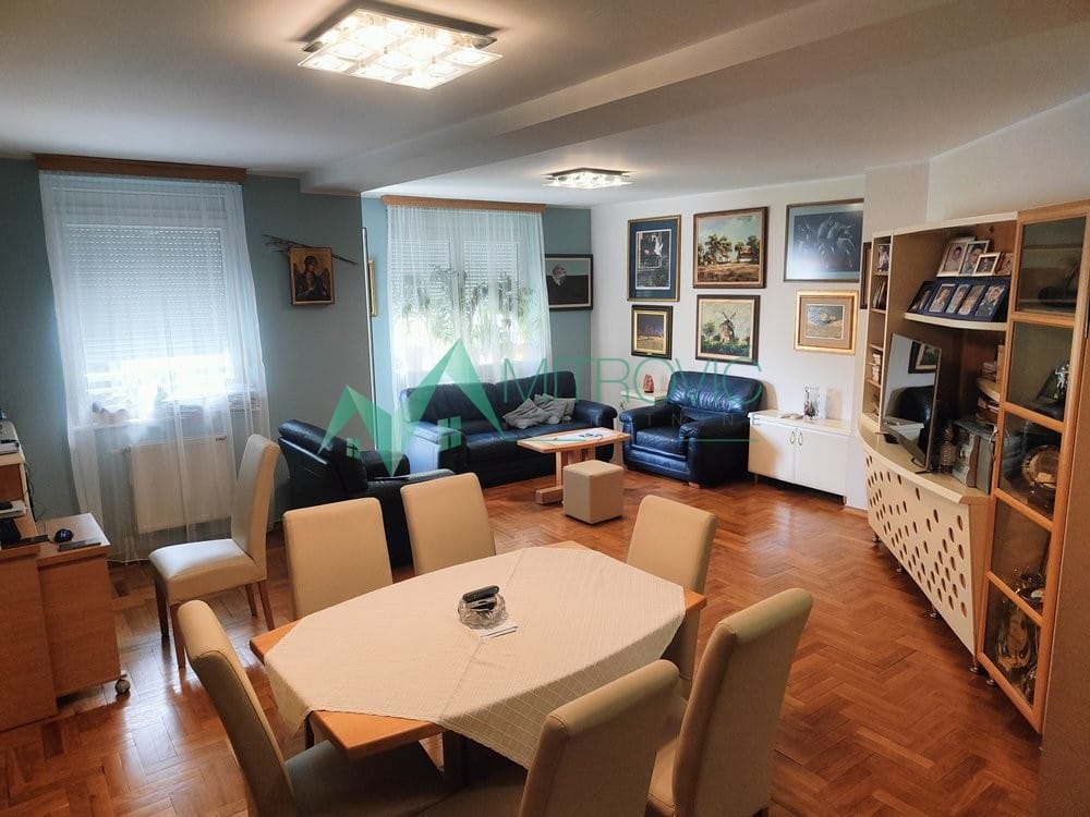 Stan Prodaja Novi Sad  112 m2