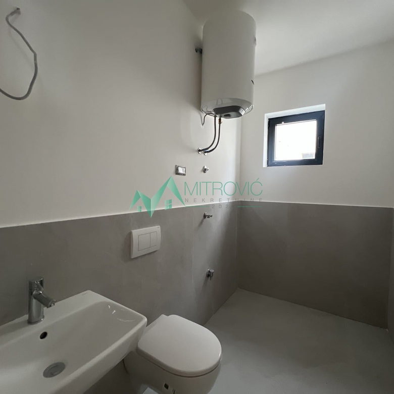 Stan Prodaja Sremska Kamenica  111 m2