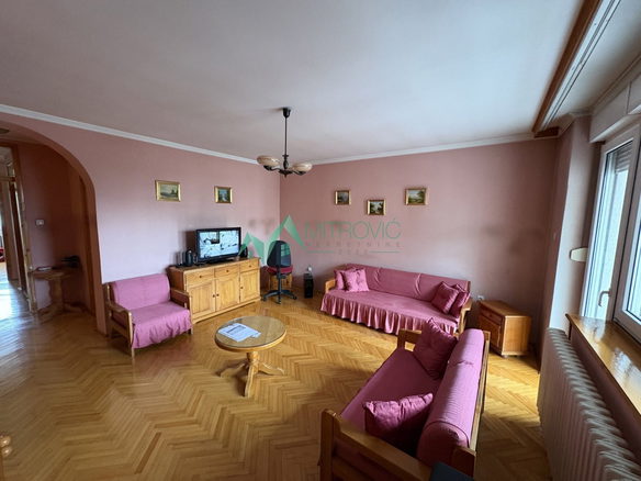Stan Prodaja Novi Sad  95 m2