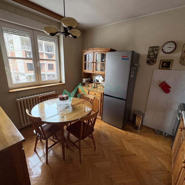 Stan Prodaja Novi Sad  95 m2