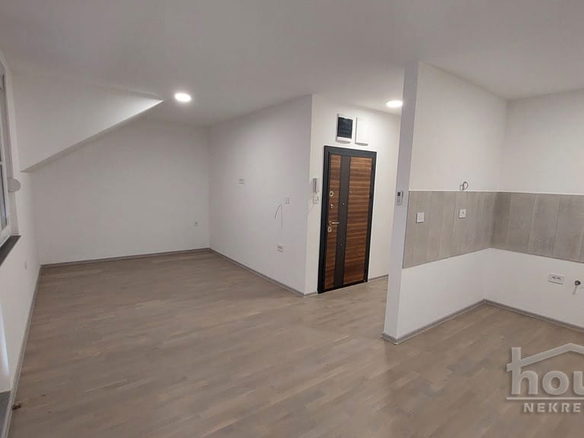 Stan Prodaja Novi Sad  78 m2