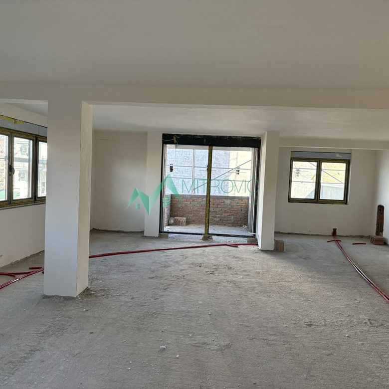 Stan Prodaja Novi Sad  108 m2