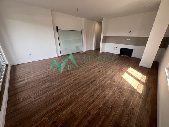 Stan Prodaja Novi Sad  114 m2