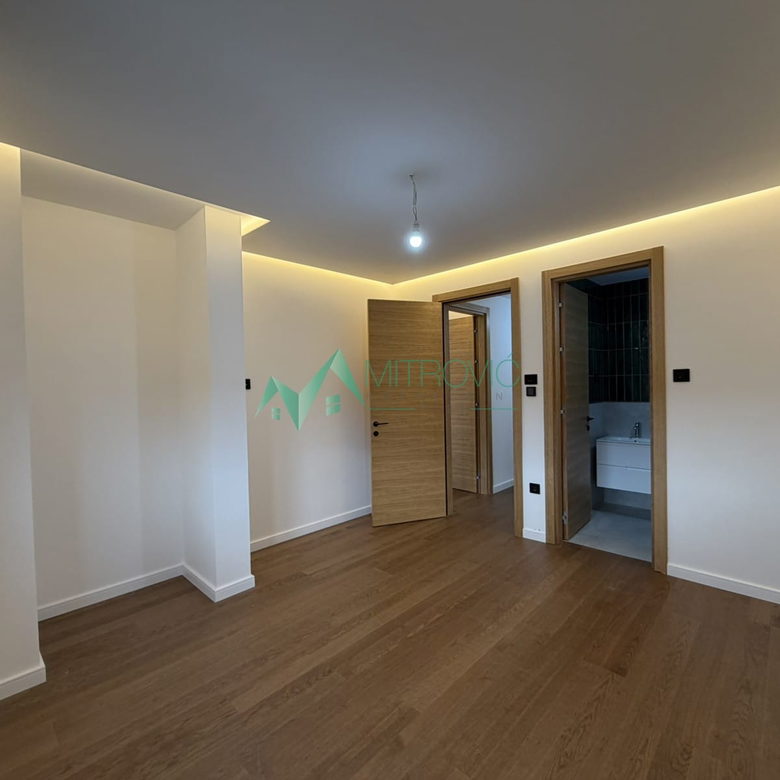 Stan Prodaja Novi Sad  116 m2