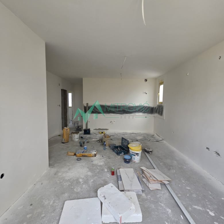 Četvorosoban stan na prodaju, Veternik, Novi Sad, 74m², 144.820 €