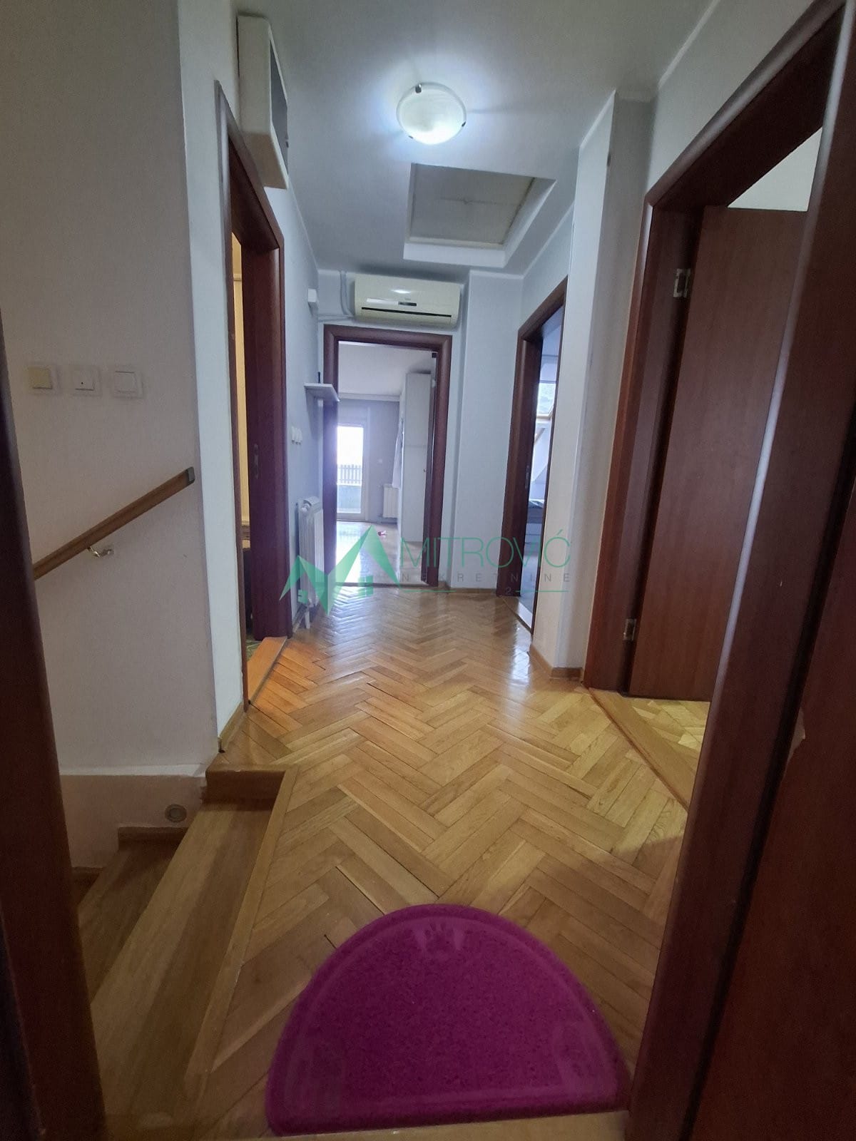 Stan Prodaja Novi Sad  84 m2