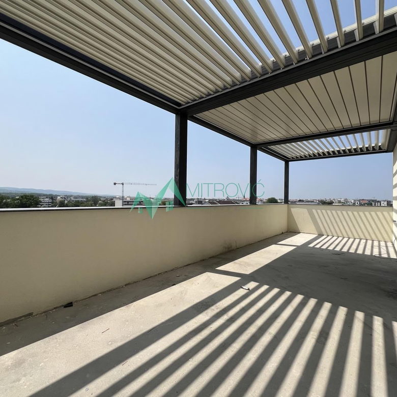 Stan Prodaja Novi Sad  253 m2
