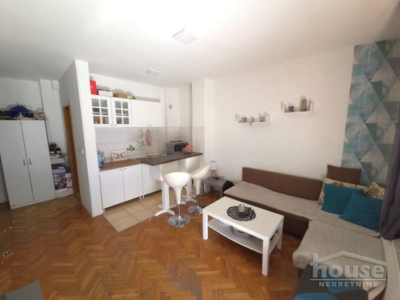 Stan Prodaja Novi Sad  25 m2