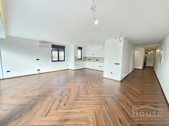 Stan Prodaja Novi Sad  165 m2