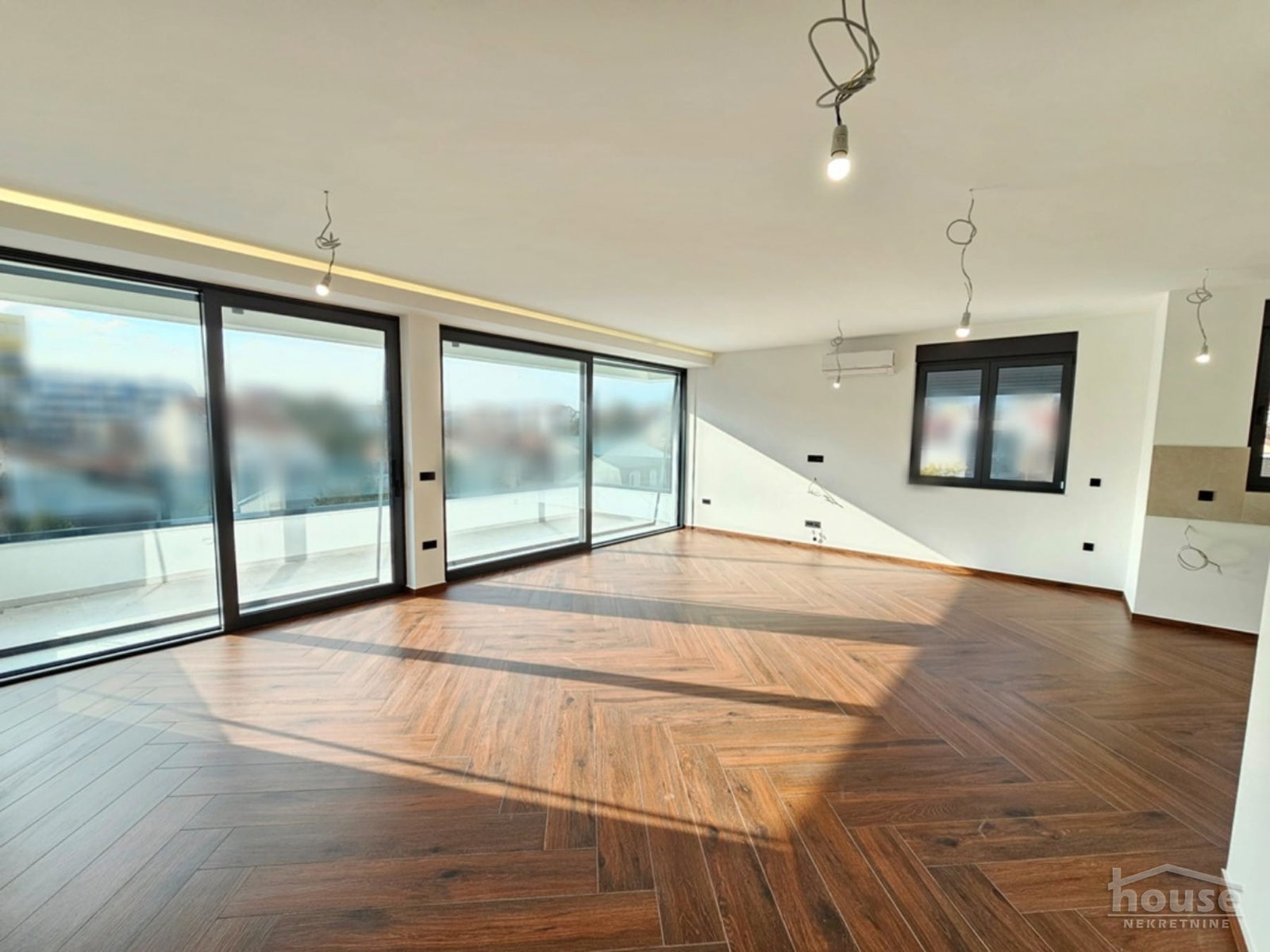 Stan Prodaja Novi Sad Stan Prodaja Novi Sad 165 m2