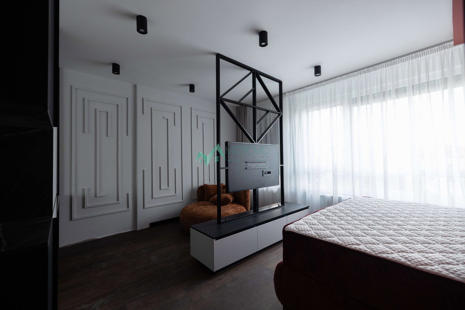 Stan Prodaja Novi Sad  29 m2