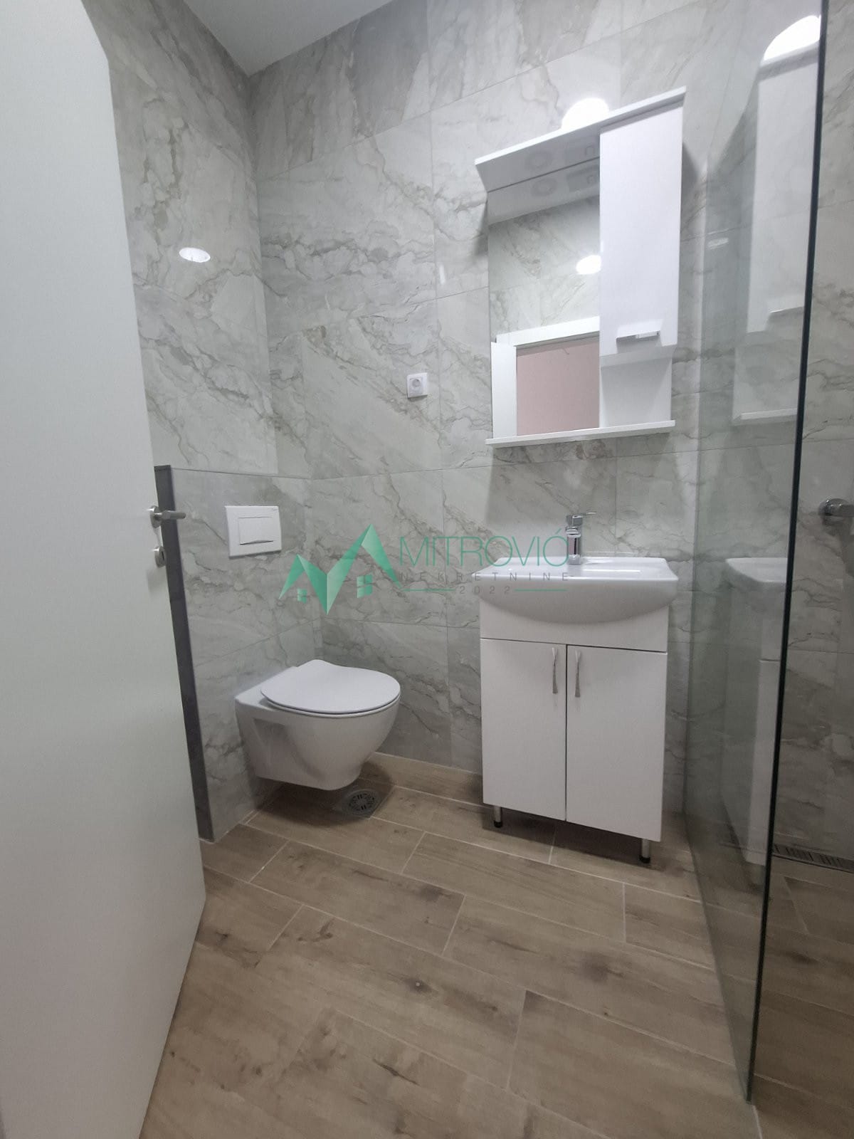 Stan Prodaja Novi Sad  24 m2