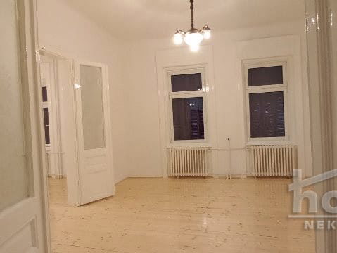 Kuća Izdavanje Novi Sad  260 m2