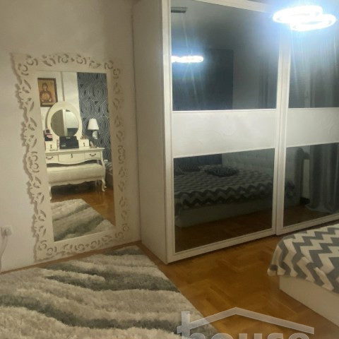 Četvorosoban stan na prodaju, Novo Naselje, Novi Sad, 127m², 309.000 €