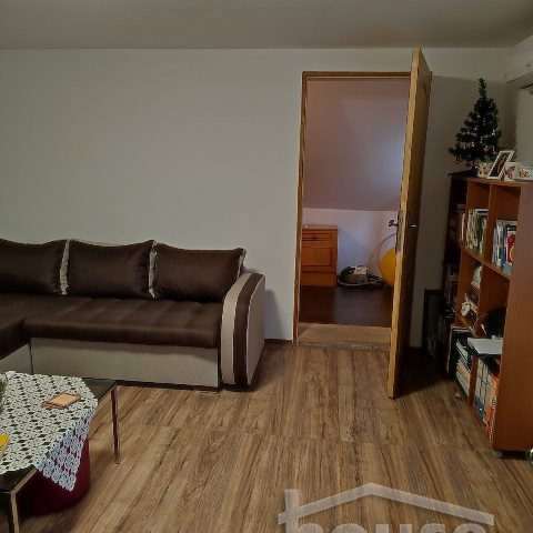 Stan Prodaja Novi Sad  42 m2