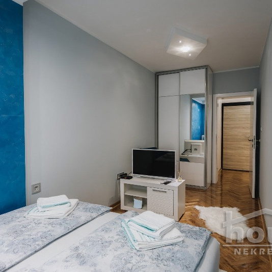 Jednoiposoban stan na prodaju, Centar, Novi Sad, 38m², 154.500 €