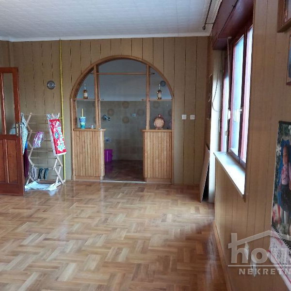 Kuća Prodaja Novi Sad  320 m2