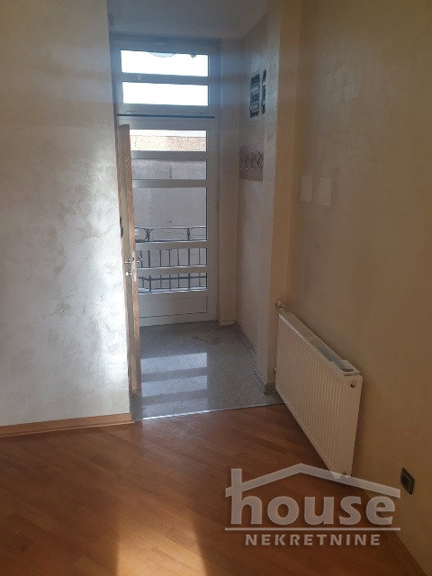 Stan Prodaja Novi Sad  100 m2