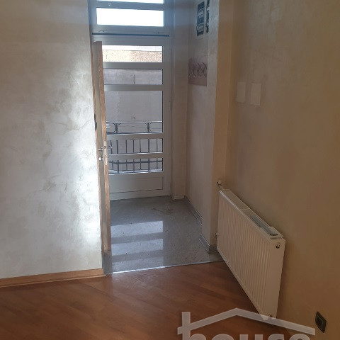 Stan Prodaja Novi Sad  100 m2