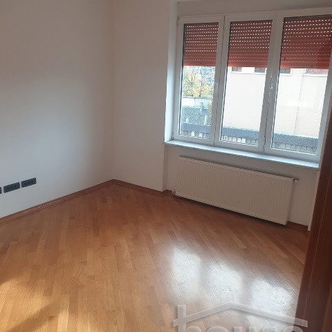 Četvorosoban stan na prodaju, Centar, Novi Sad, 100m², 525.300 €