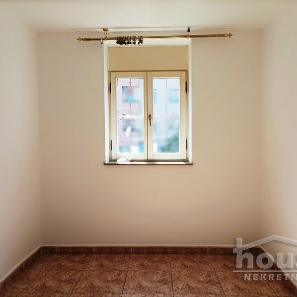 Kuća Izdavanje Novi Sad  300 m2