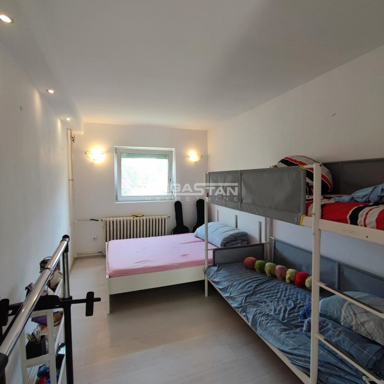 Petosoban stan na prodaju, Blok 63, Beograd, 104m², 239.000 €