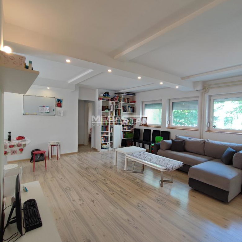 Petosoban stan na prodaju, Blok 63, Beograd, 104m², 239.000 €