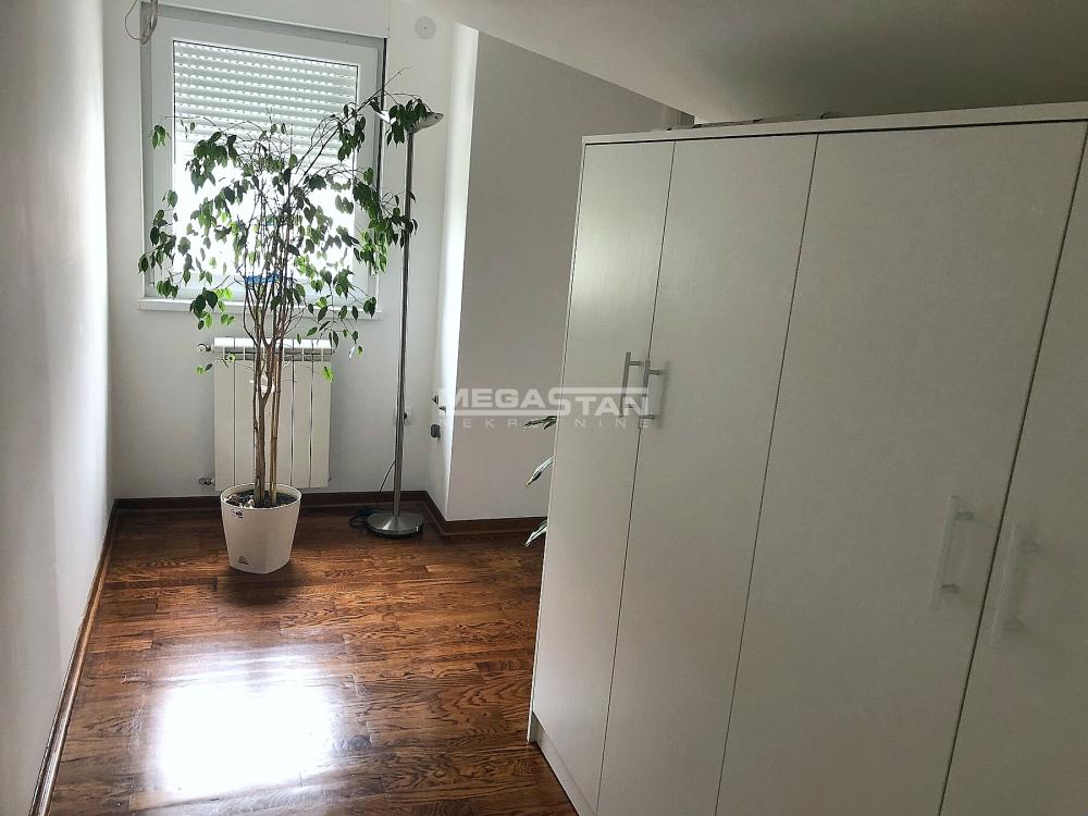 108091659-8-20241018121553 Petosoban stan na prodaju, Gornji Grad, Beograd, 119m², 310.000 €