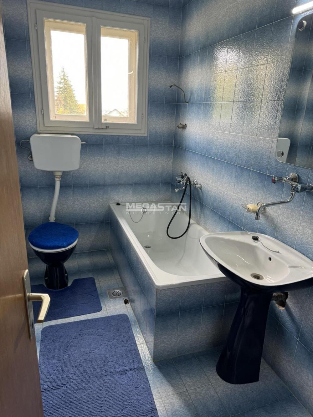 108091679-2-20241107161226 Kuća na prodaju, Leštane, Beograd, 372m², 220.000 €