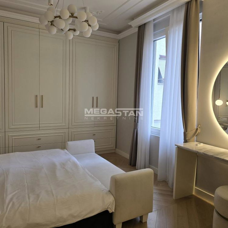 Četvorosoban stan na prodaju, Krunski Venac, Beograd, 100m², 530.000 €
