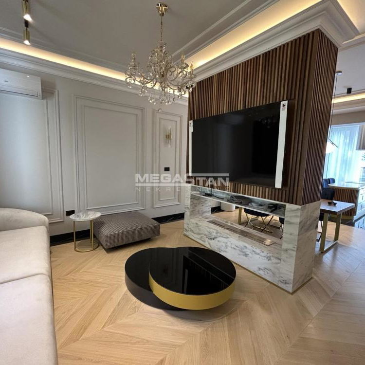 Četvorosoban stan na prodaju, Krunski Venac, Beograd, 100m², 530.000 €
