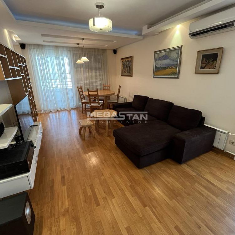 Trosoban stan na prodaju, Blok 67 – Belville, Beograd, 106m², 7. sprat, 390.000 €