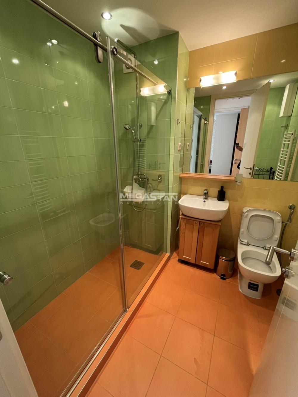 108092236-9-20241125162140 Trosoban stan na prodaju, Blok 67 – Belville, Beograd, 106m², 7. sprat, 390.000 €