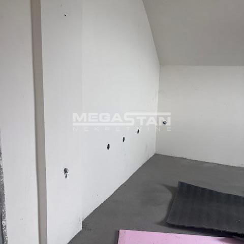 Kuća na prodaju, Ugrinovci, Beograd, 114m², 150.000 €