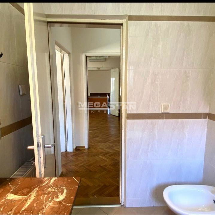Kuća na prodaju, Bogoslovija, Beograd, 161m², 350.000 €