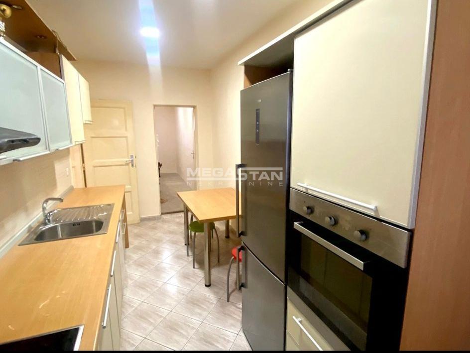 108092377-4-20241219135706 Kuća na prodaju, Bogoslovija, Beograd, 161m², 350.000 €