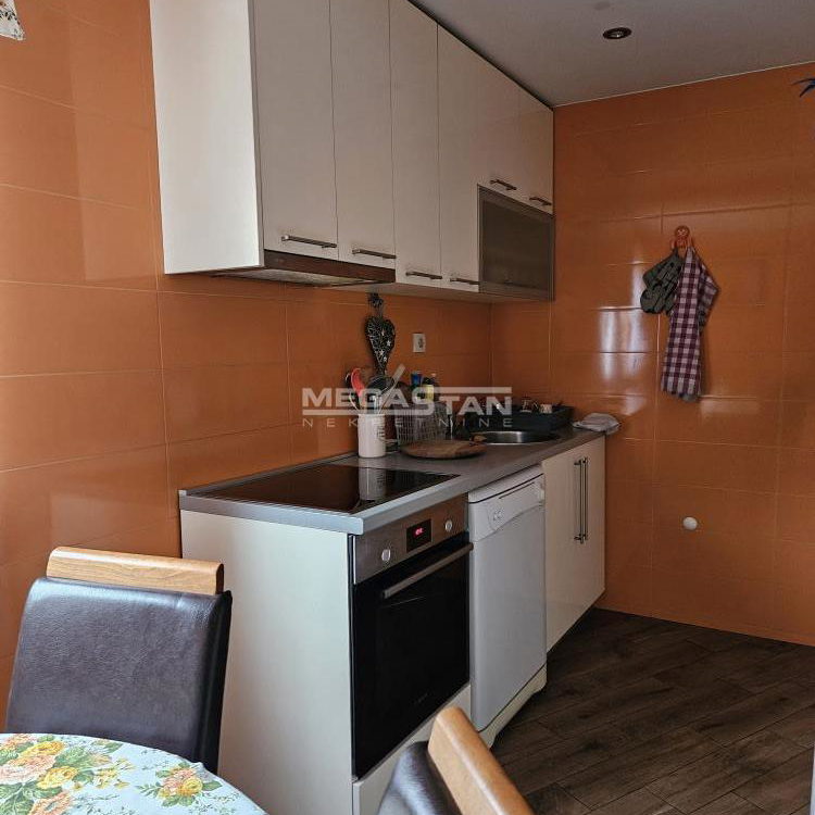 Kuća na prodaju, Zvezdarska Šuma, Beograd, 214m², Prizemlje, 330.000 €